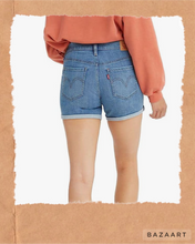 Load image into Gallery viewer, Eco : Levi’s Mid Length Shorties
